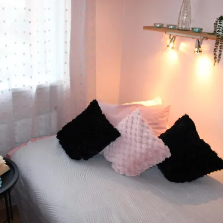 Simple Small Studio Parnu Exterior photo